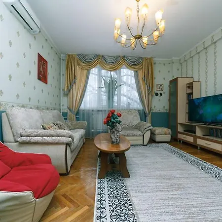 Three-room At The Polytechnic Institute